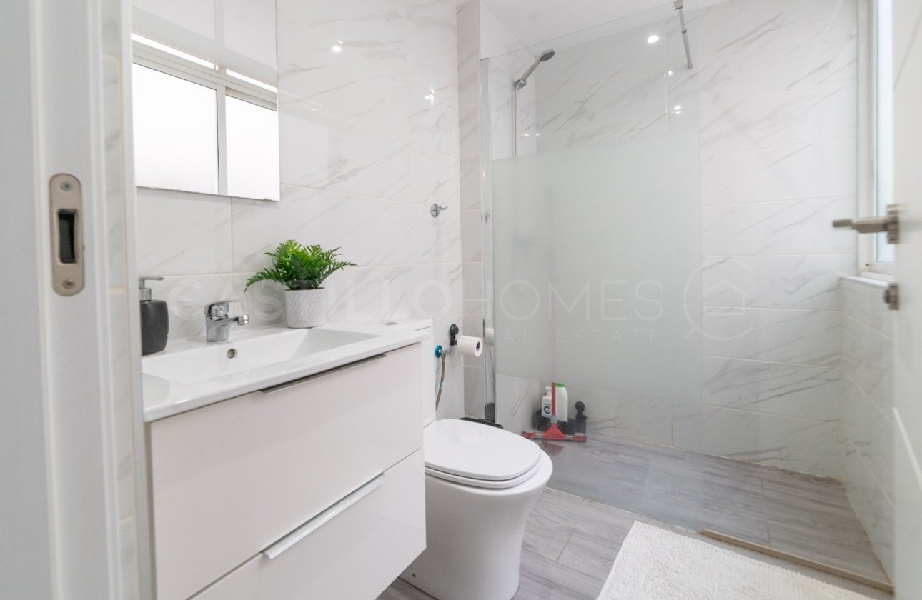 Reventa - Apartamento / piso - Torrevieja - Playa del Cura
