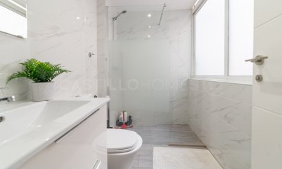 Reventa - Apartamento / piso - Torrevieja - Playa del Cura