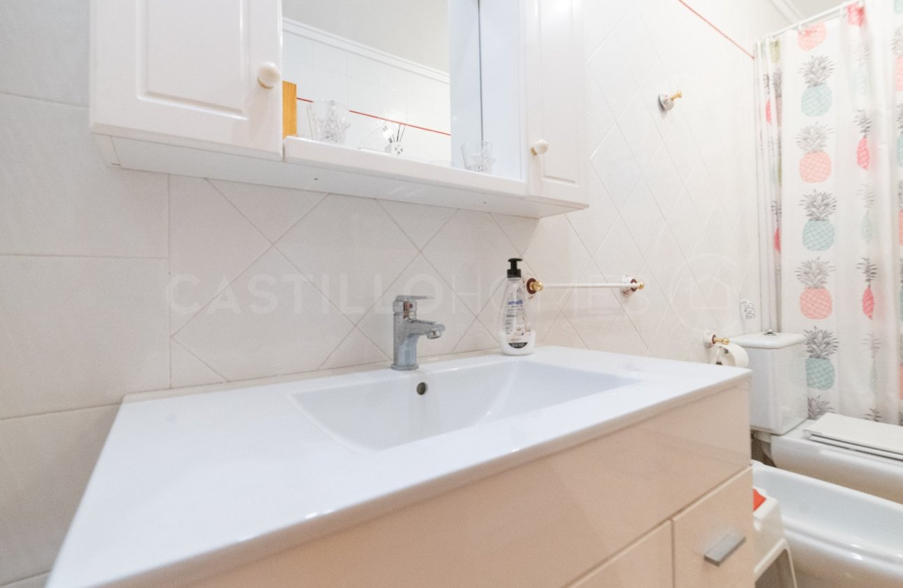 Reventa - Apartamento / piso - Torrevieja - La Mata