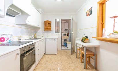 Reventa - Apartamento / piso - Torrevieja - La Mata