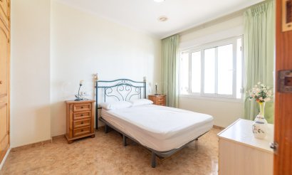 Reventa - Apartamento / piso - Torrevieja - La Mata