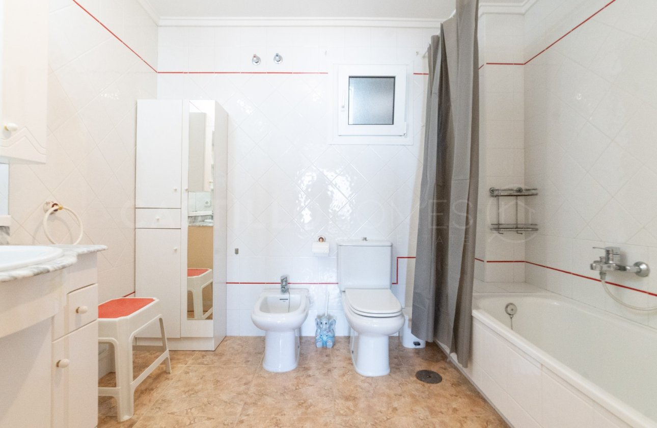 Reventa - Apartamento / piso - Torrevieja - La Mata