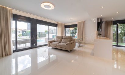 Reventa - Villa - Orihuela Costa - Campoamor