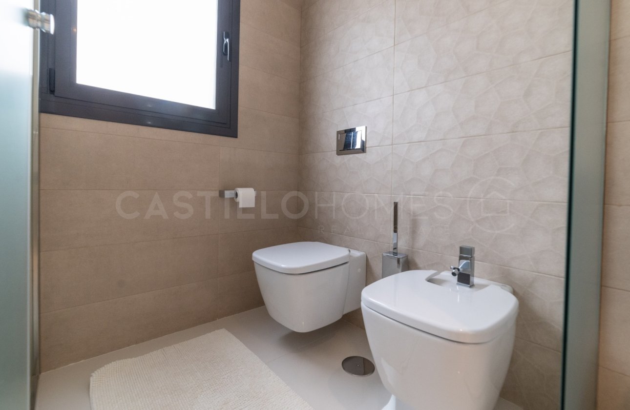 Reventa - Villa - Orihuela Costa - Campoamor