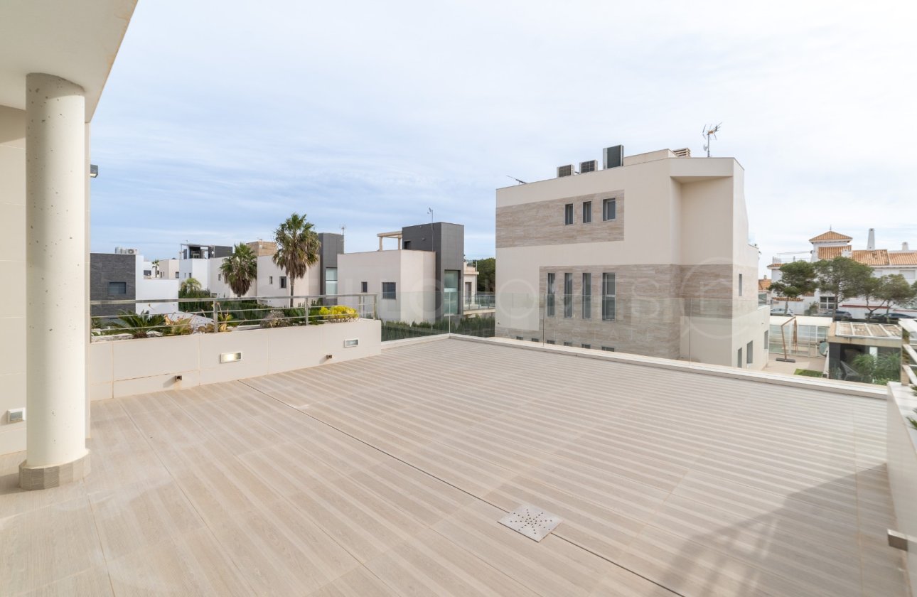 Reventa - Villa - Orihuela Costa - Campoamor