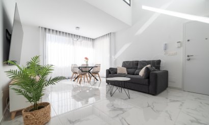Revente - Villa - Los Montesinos - La Herrada