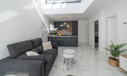 Revente - Villa - Los Montesinos - La Herrada