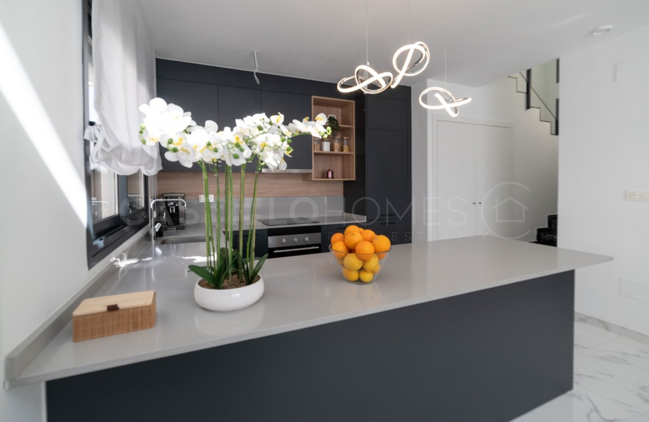 Revente - Villa - Los Montesinos - La Herrada