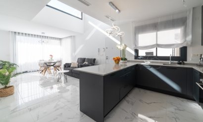 Revente - Villa - Los Montesinos - La Herrada