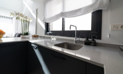 Revente - Villa - Los Montesinos - La Herrada