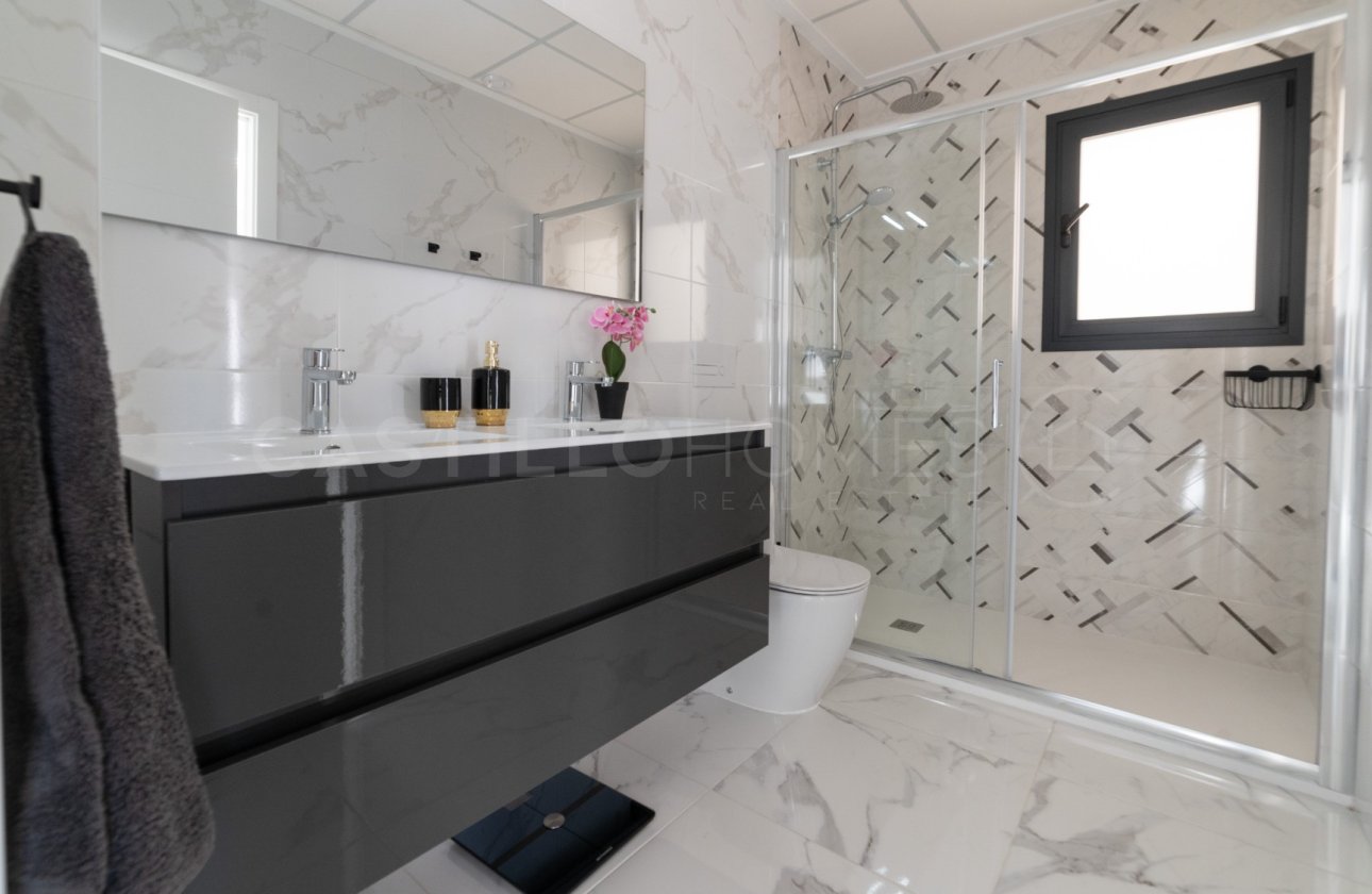 Revente - Villa - Los Montesinos - La Herrada