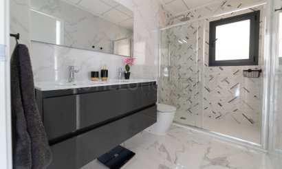 Revente - Villa - Los Montesinos - La Herrada