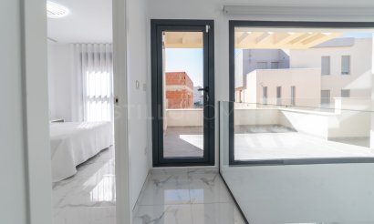 Revente - Villa - Los Montesinos - La Herrada