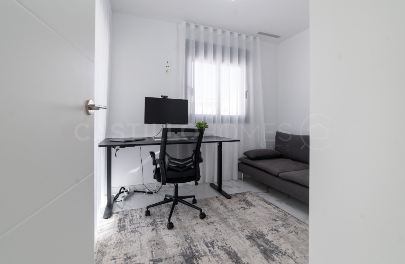 Revente - Villa - Los Montesinos - La Herrada