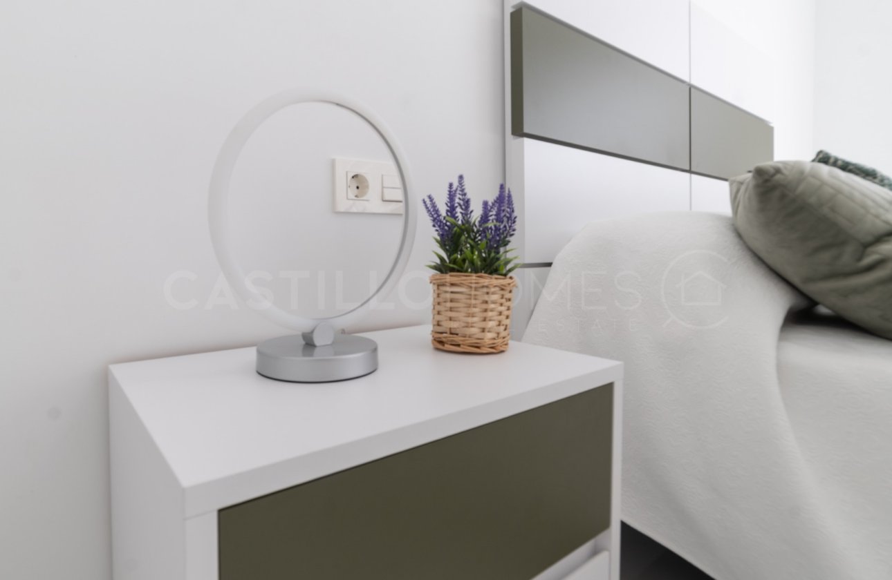 Revente - Villa - Los Montesinos - La Herrada