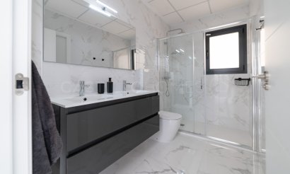 Revente - Villa - Los Montesinos - La Herrada