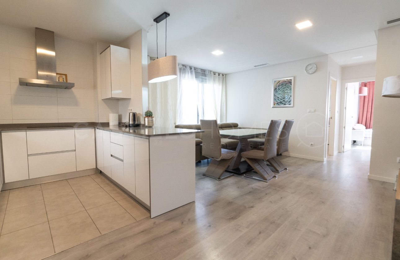 Resale - Apartment / flat - Orihuela Costa - Villamartín