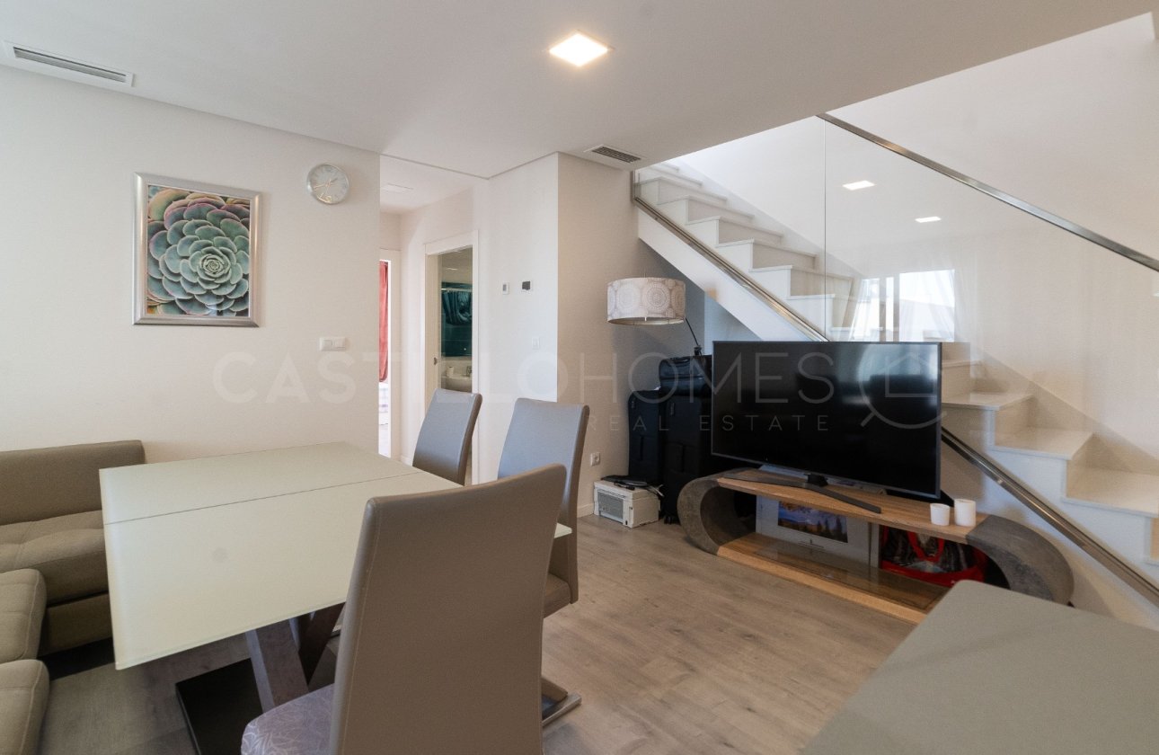 Resale - Apartment / flat - Orihuela Costa - Villamartín
