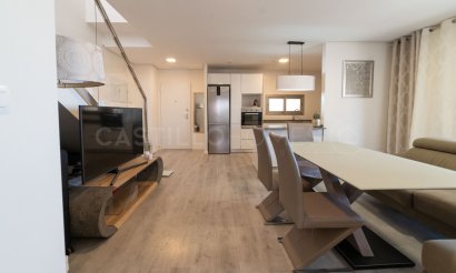 Resale - Apartment / flat - Orihuela Costa - Villamartín