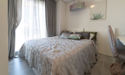 Resale - Apartment / flat - Orihuela Costa - Villamartín