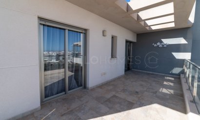 Resale - Apartment / flat - Orihuela Costa - Villamartín