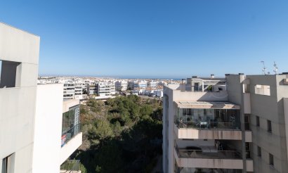 Resale - Apartment / flat - Orihuela Costa - Villamartín
