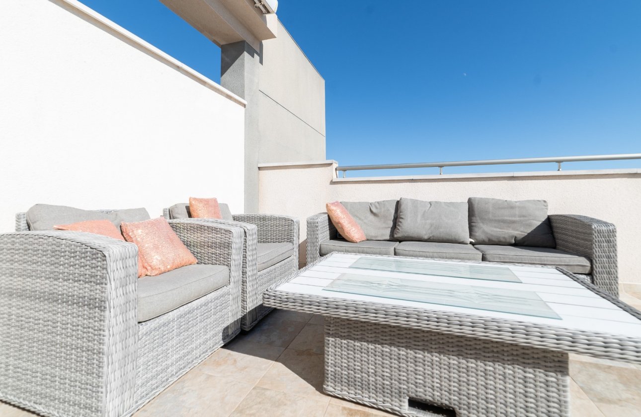 Resale - Apartment / flat - Orihuela Costa - Villamartín
