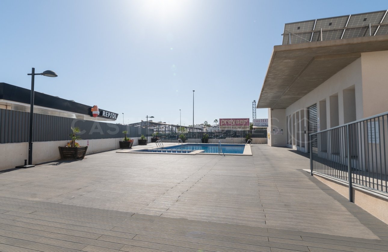 Resale - Apartment / flat - Orihuela Costa - Villamartín