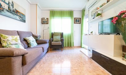 Resale - Apartment / flat - Torrevieja - Centro