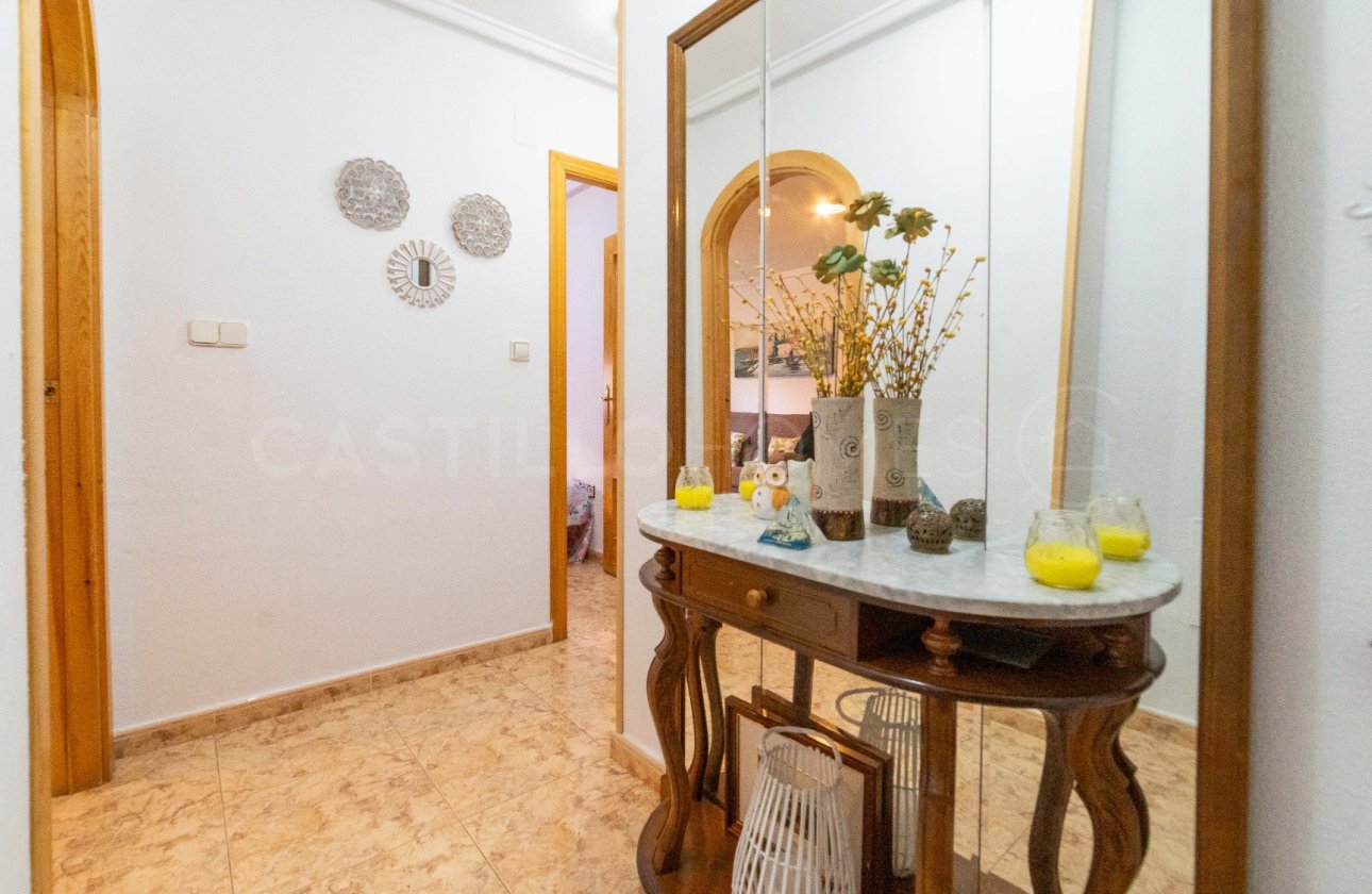 Resale - Apartment / flat - Torrevieja - Centro