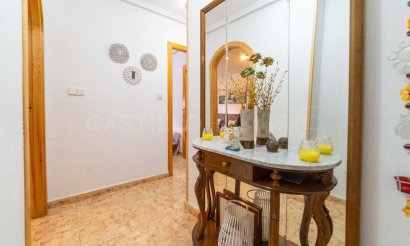 Resale - Apartment / flat - Torrevieja - Centro