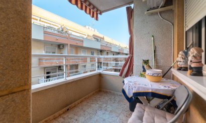 Resale - Apartment / flat - Torrevieja - Centro