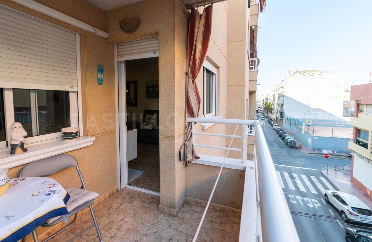 Resale - Apartment / flat - Torrevieja - Centro