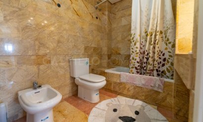 Reventa - Apartamento / piso - Torrevieja - Torrelamata - La Mata