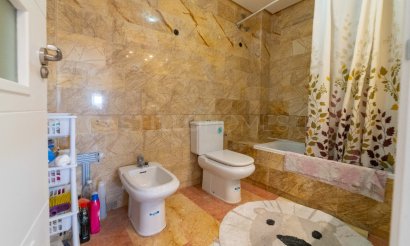 Reventa - Apartamento / piso - Torrevieja - Torrelamata - La Mata