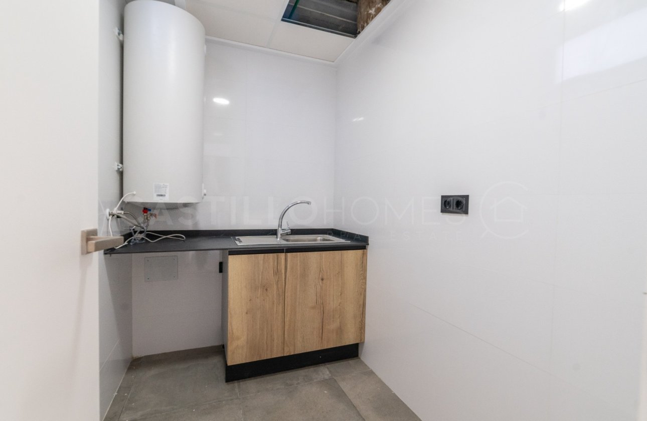 Reventa - Villa - Torrevieja - Los Balcones