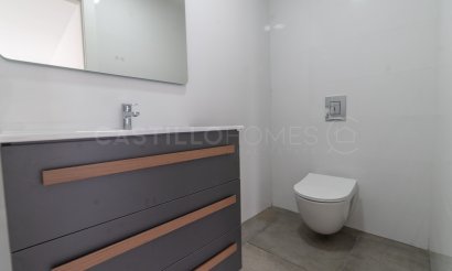 Reventa - Villa - Torrevieja - Los Balcones