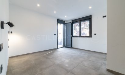 Reventa - Villa - Torrevieja - Los Balcones