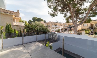 Reventa - Villa - Torrevieja - Los Balcones