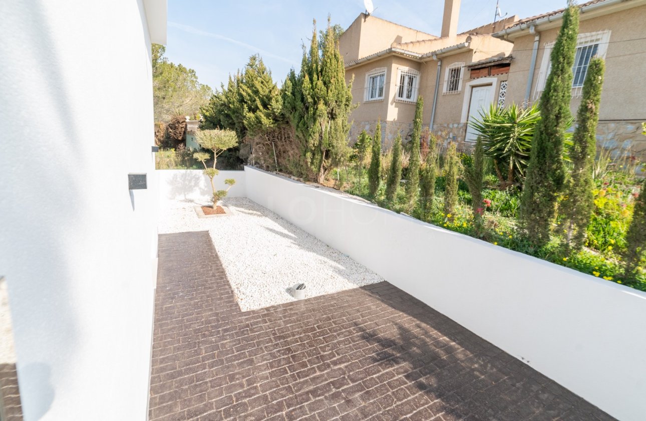Reventa - Villa - Torrevieja - Los Balcones