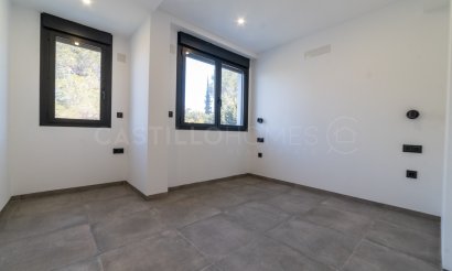 Reventa - Villa - Torrevieja - Los Balcones