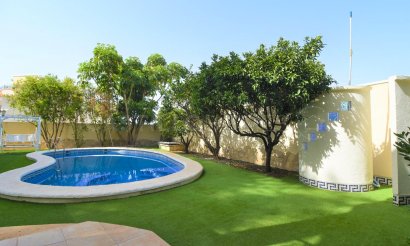 Revente - Villa - Ciudad Quesada - Urbanizaciones