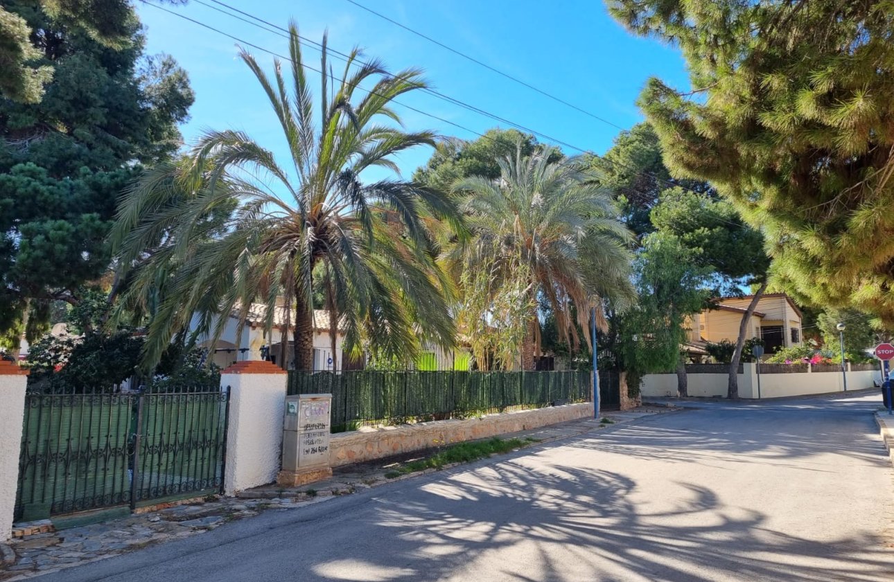 Revente - Villa - Orihuela Costa - Punta Prima