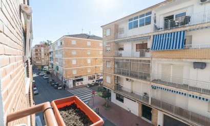 Resale - Apartment / flat - Torrevieja - Centro