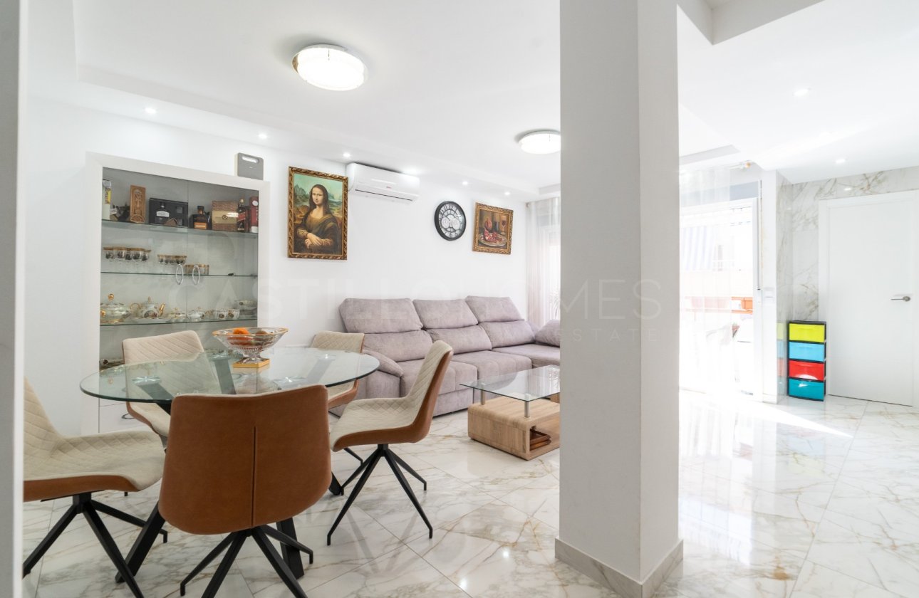 Resale - Apartment / flat - Torrevieja - Centro