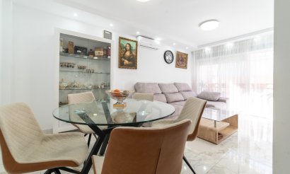 Resale - Apartment / flat - Torrevieja - Centro