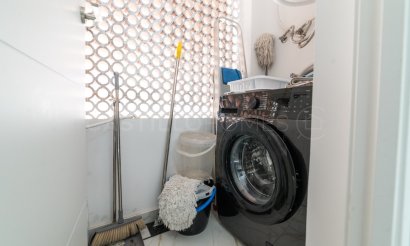 Resale - Apartment / flat - Torrevieja - Centro