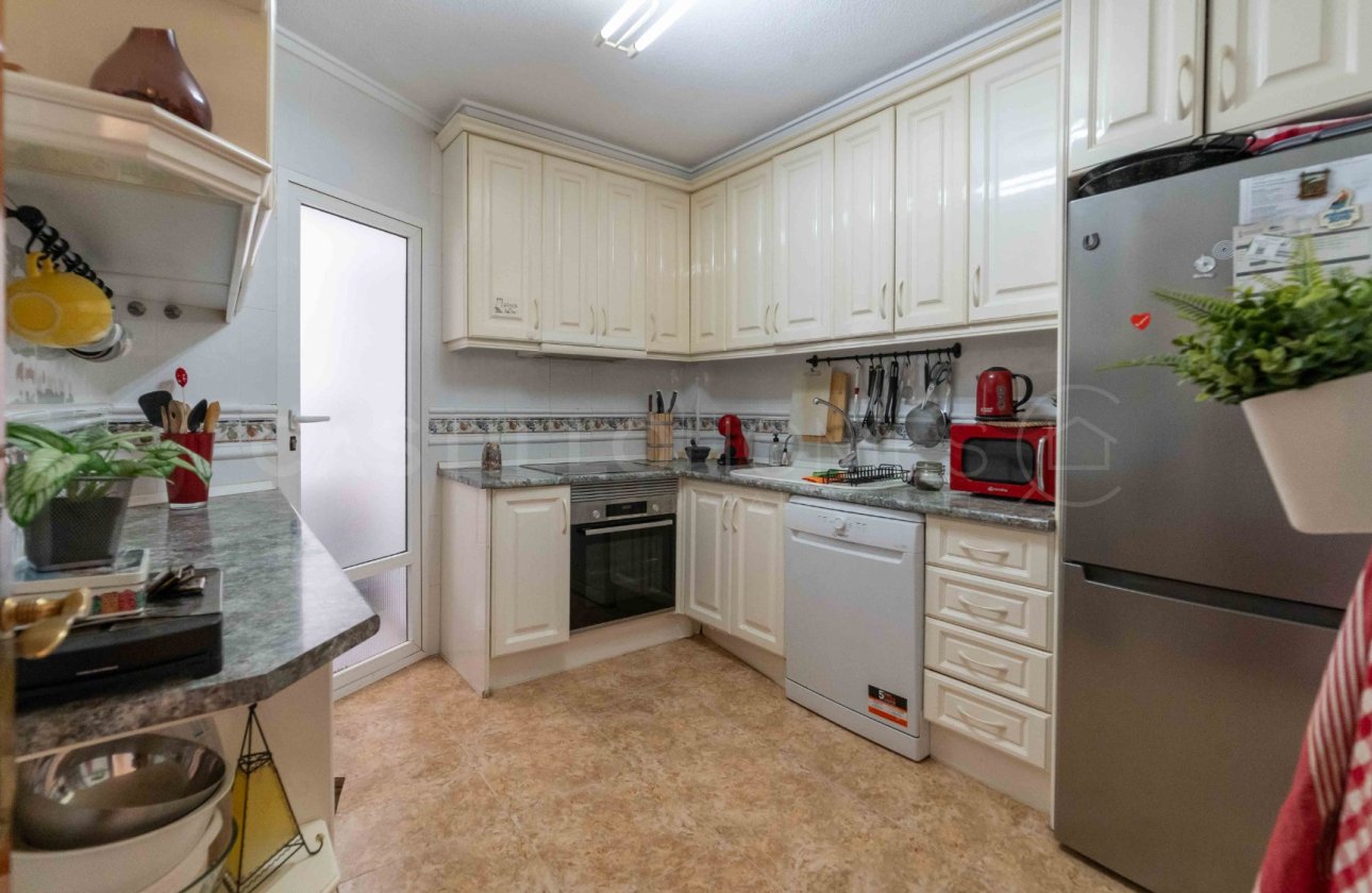 Reventa - Apartamento / piso - Torrevieja - Centro
