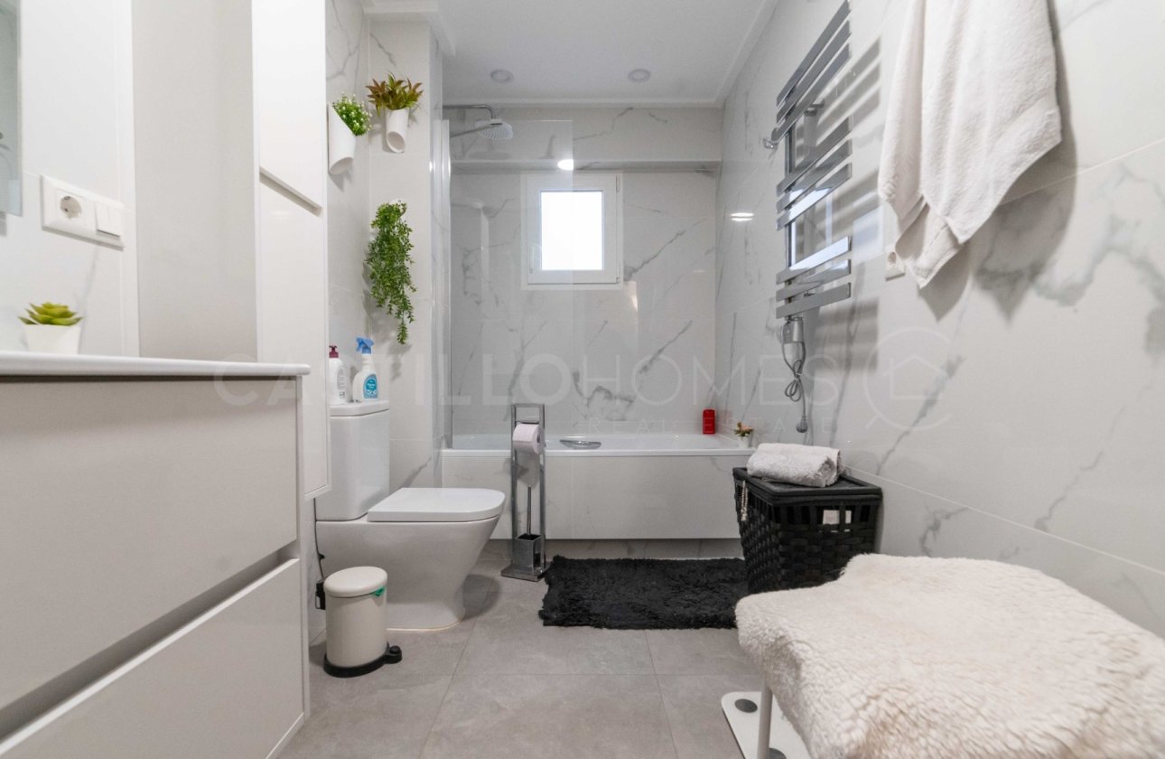 Reventa - Apartamento / piso - Torrevieja - Centro