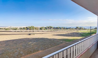 Resale - Apartment / flat - Torrevieja - Punta Prima